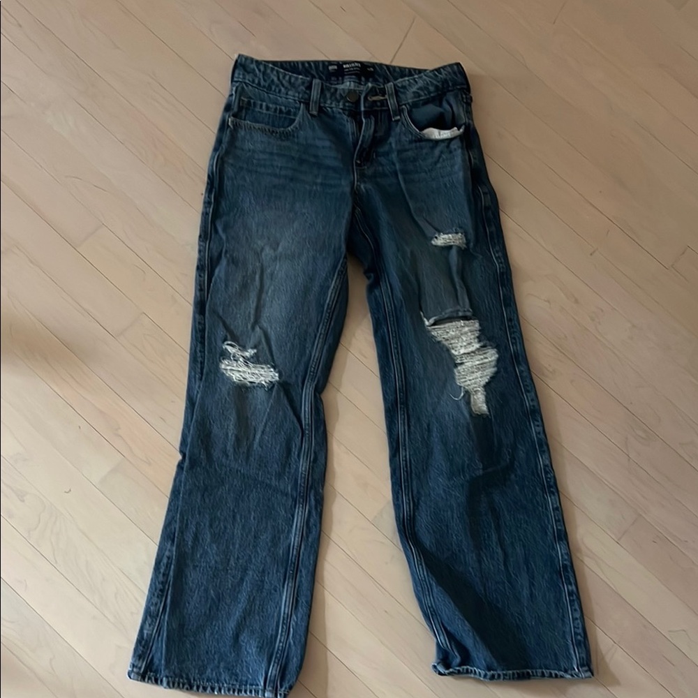 Women’s Low Rise Baggy Distressed Blue Jeans